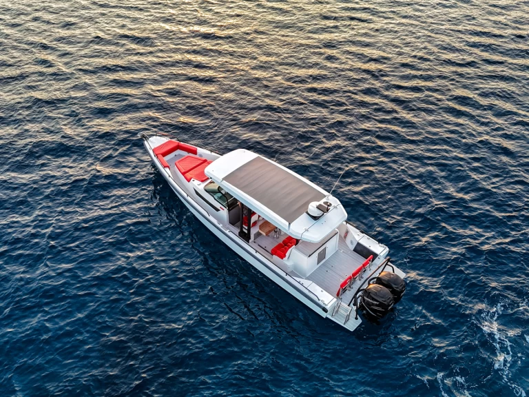 Axopar Axopar 37 Sun-Top da affittare a  Ornós