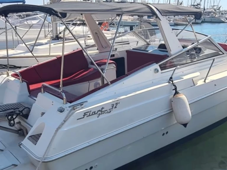Noleggio barche Fiart Fiart 32 Genius a Ponza su Samboat