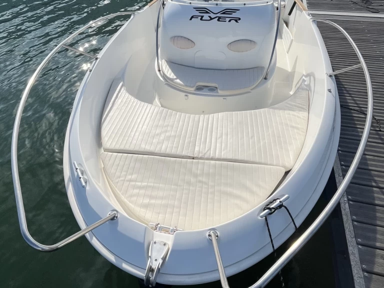 Bénéteau Flyer 550 Open da affittare a  Port Leucate