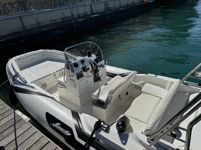 Noleggio barche Zar Zar 57 Classic Luxury a Annecy su Samboat
