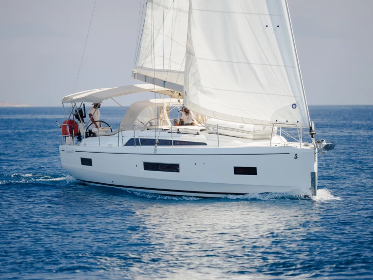 Noleggio barche Álimos economico Oceanis 40.1