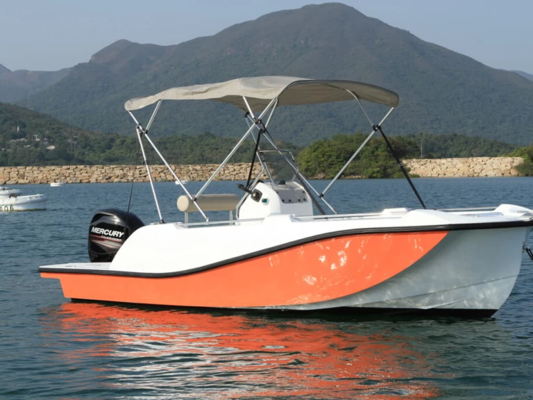 Noleggio Barca a motore V2 BOATS con patente nautica