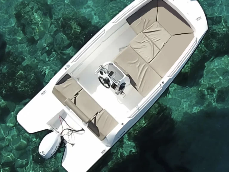 Noleggio a San Antonio Port – V2 BOATS 5.0 SPORT su SamBoat