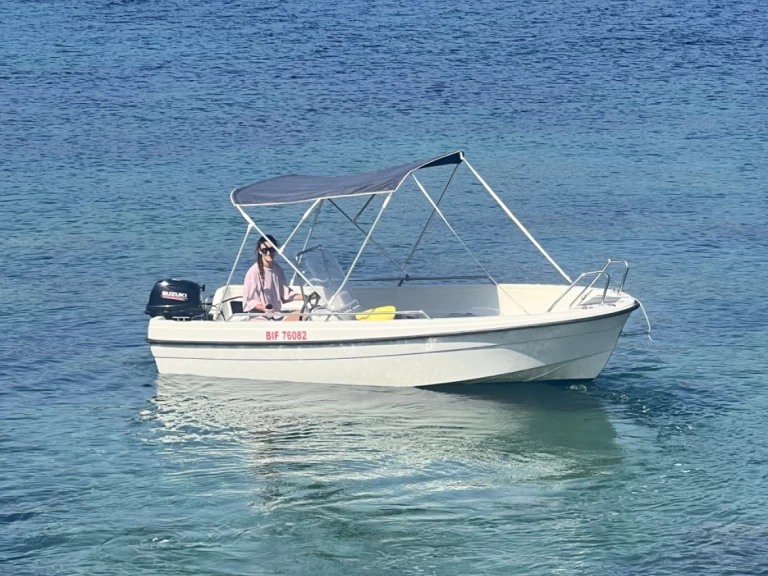 Noleggio barche Terhi 445 C a Galéria su Samboat