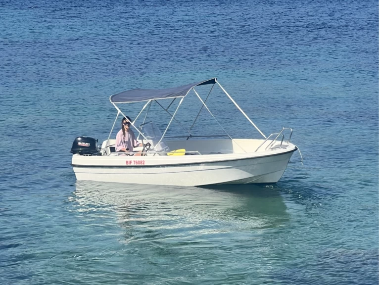 Terhi 445 C da affittare a  Galéria