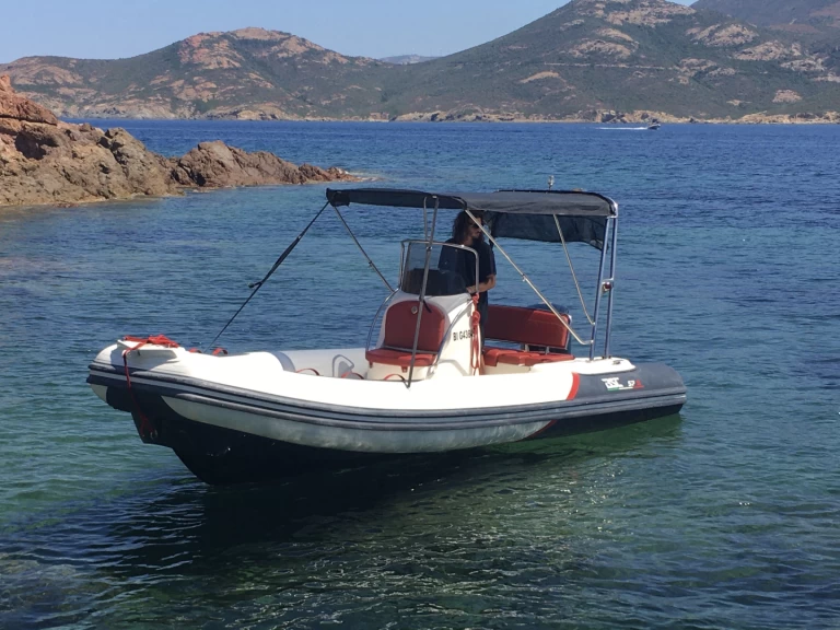 Noleggio barche Bsc BSC 570 a Galéria su Samboat