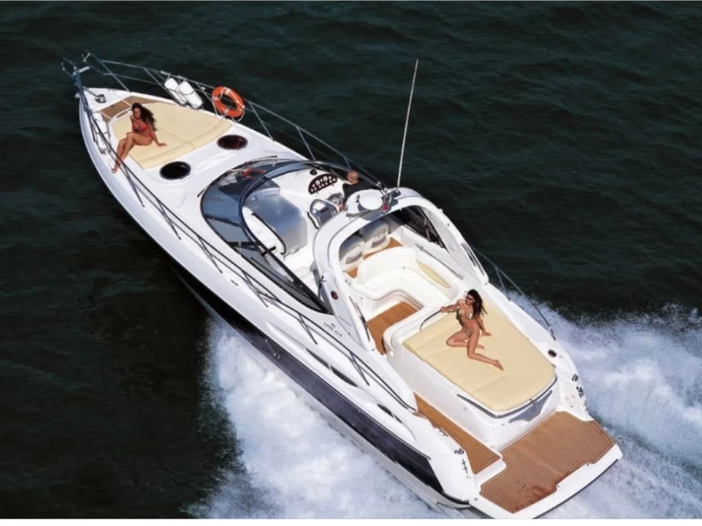Noleggio a Cannes – Cranchi Endurance 41 su SamBoat