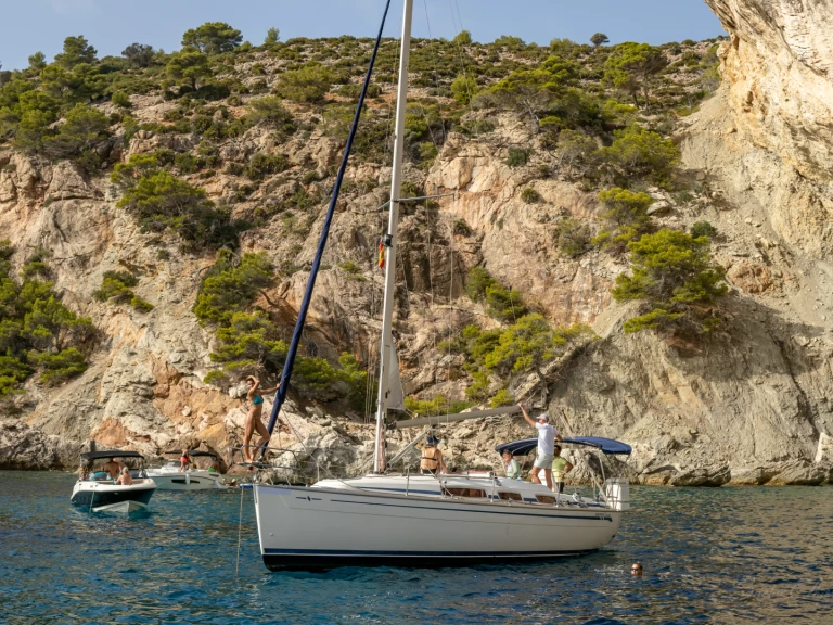 Noleggio Barca a vela a Port d'Andratx – Bavaria Bavaria 32 Cruiser