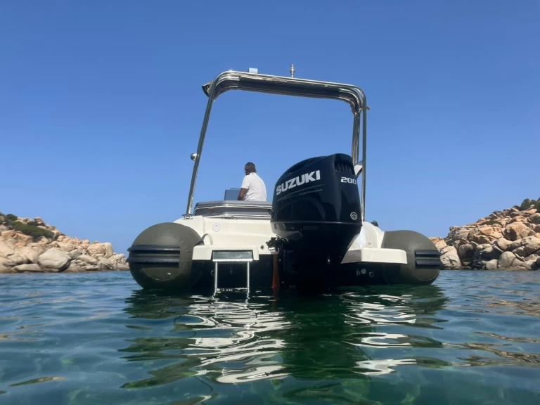 Noleggio Gommone con o senza skipper Bsc a Ajaccio