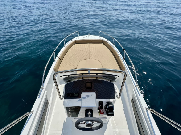 Noleggio barche Roses economico Q20