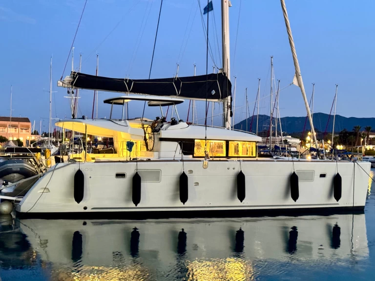 Noleggio barche Lagoon Lagoon 450 Sport Top a Lefkáda su Samboat