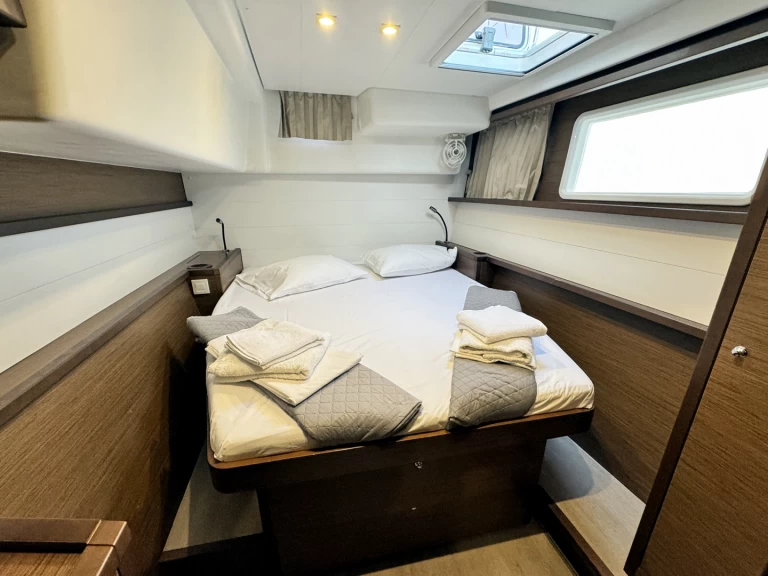 Noleggio a Nikiána – Lagoon Lagoon 450 Sport Top su SamBoat