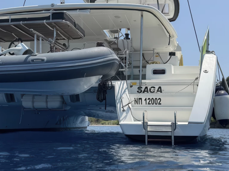 Noleggio barche Nikiána economico Lagoon 450 Sport Top