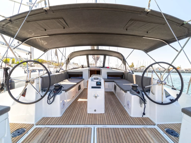 Noleggio barche Agios Nikolaos economico Sun Odyssey 490