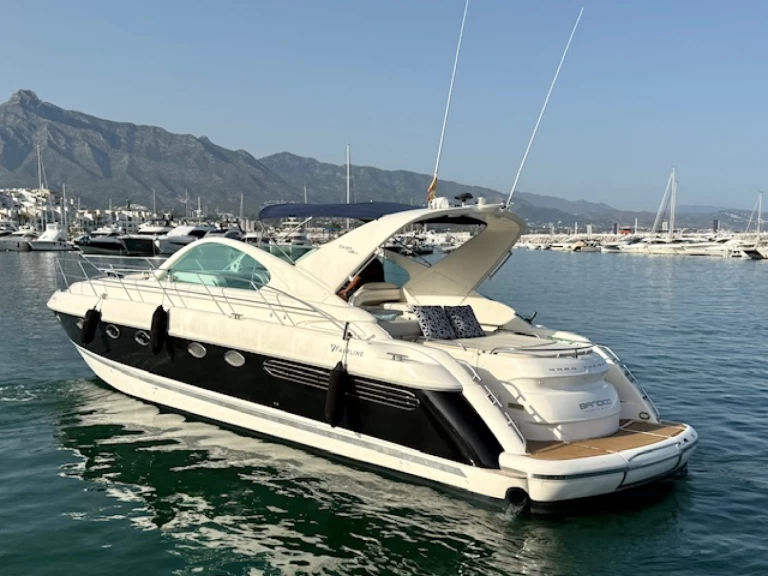 Yacht di lusso a noleggio a Marbella al miglior prezzo