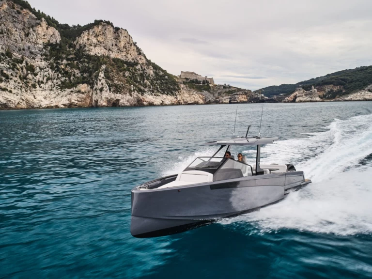 Noleggio barche VIRTUE YACHTS VIRTUE V10 a Palamós su Samboat
