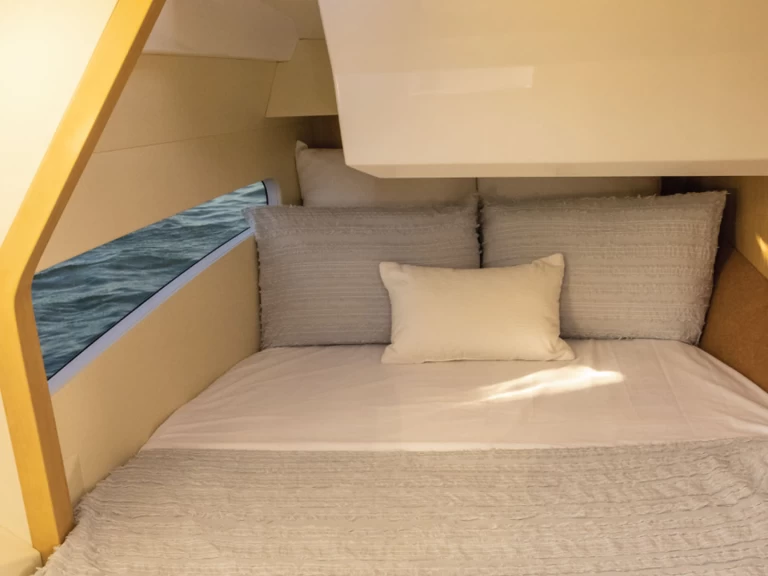 Noleggio Barca a motore con o senza skipper Aquila a Saint-Raphaël