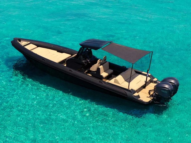 Gommone a noleggio a Kontokáli al miglior prezzo