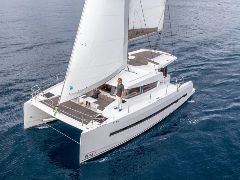 Noleggio Catamarano a Primošten – Bali Bali 4.0