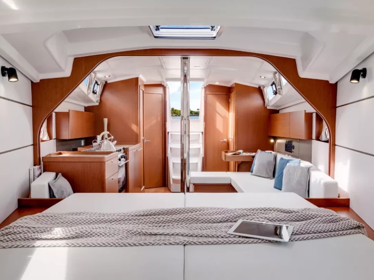 Noleggio barche Bénéteau Oceanis 38 a Procida su Samboat