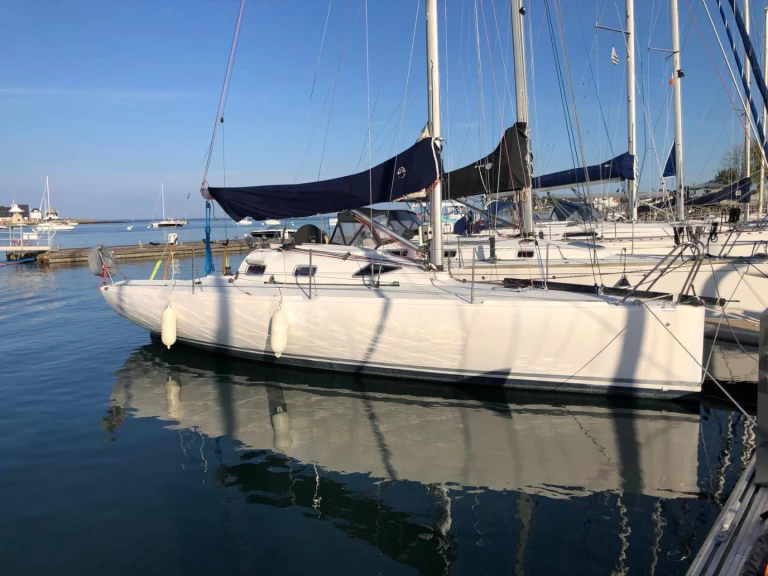 Noleggio Barca a vela Pogo Structures con patente nautica