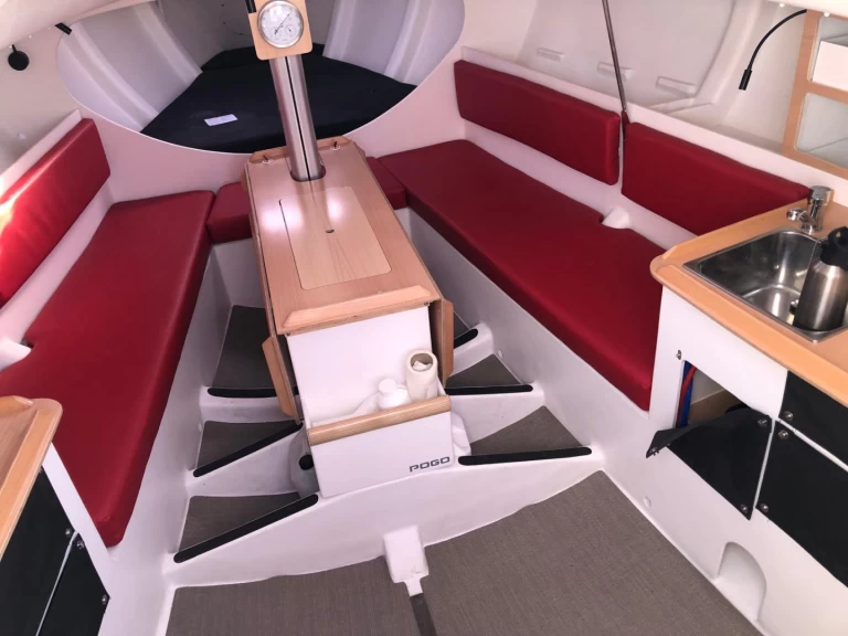 Noleggio a Loctudy – Pogo Structures Pogo 8.50 su SamBoat