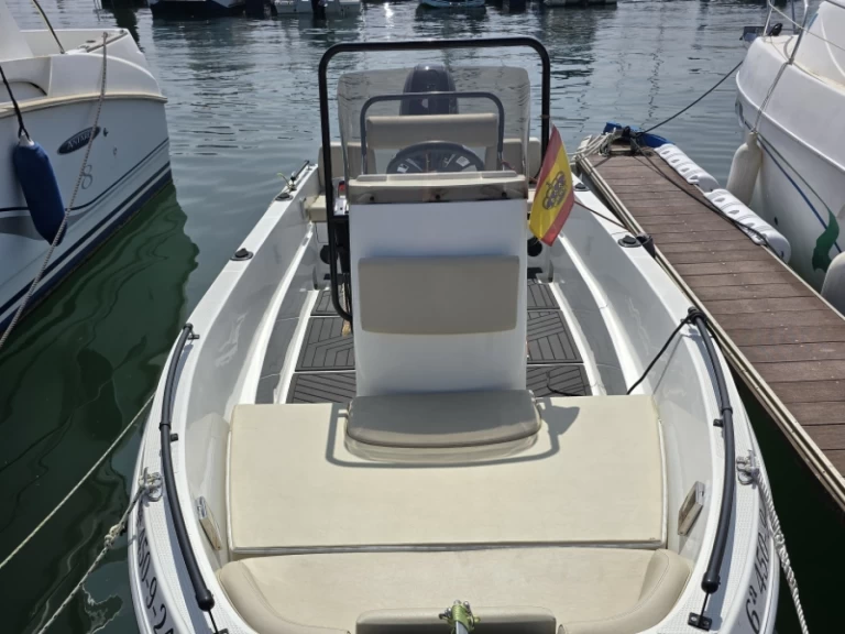 Noleggio barche Santander Boats HD 500 a Bay of Santander su Samboat