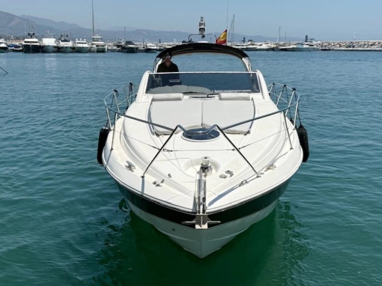 Noleggio Barca a motore a Marbella – Fairline Targa 37
