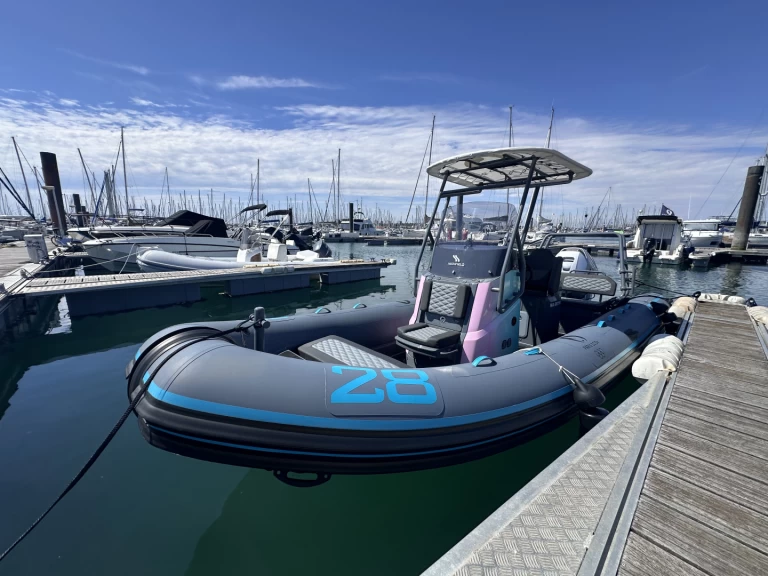 Noleggio barche Highfield 660 Sport Edition Limitée Paris 2024 a La Rochelle su Samboat