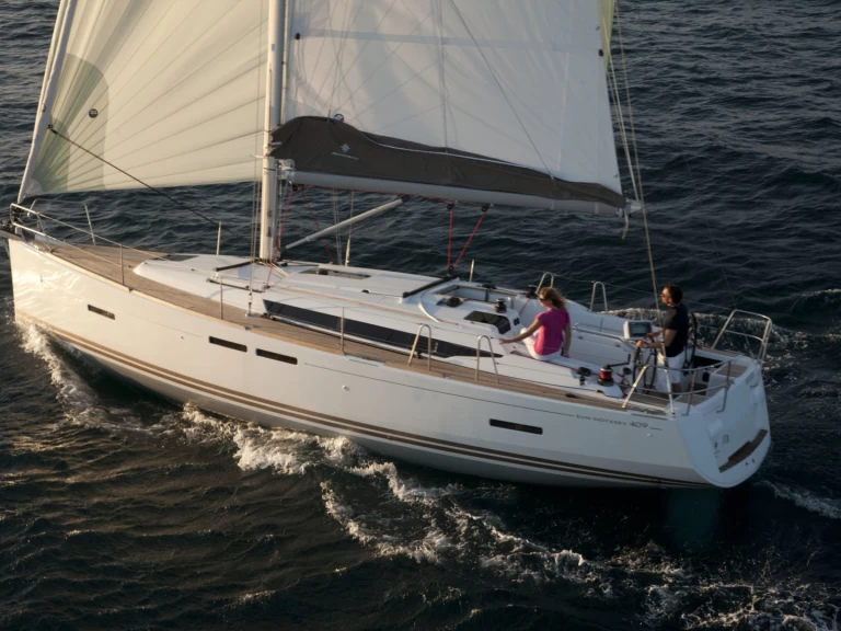 Noleggio barche Fethiye economico Sun Odyssey 409