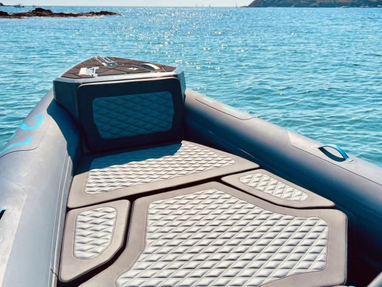 Noleggio Gommone Highfield con patente nautica