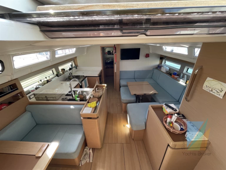 Barca a vela a noleggio a Salerno al miglior prezzo