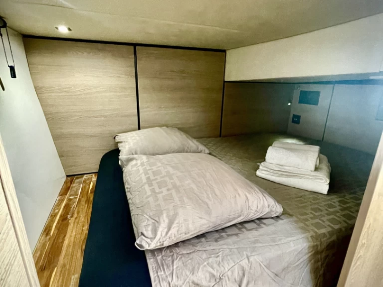 Yacht di lusso a noleggio a Hyères al miglior prezzo