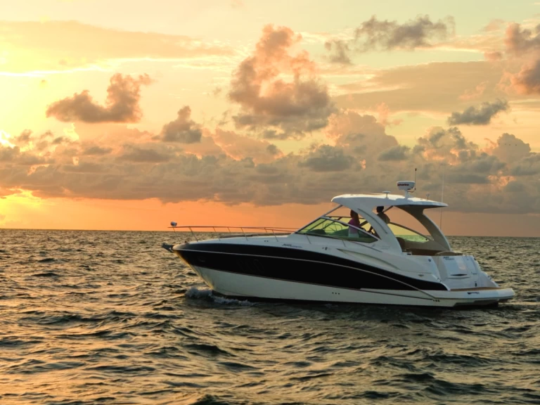 Noleggio a Hyères – Cruisers CRUISER YACHT 360 EXPRESS su SamBoat