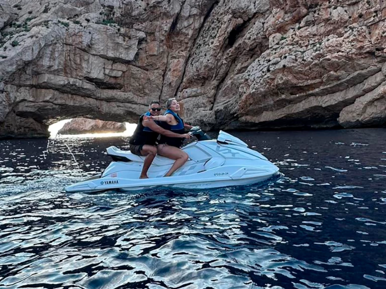 Noleggio Moto d'acqua Yamaha con patente nautica