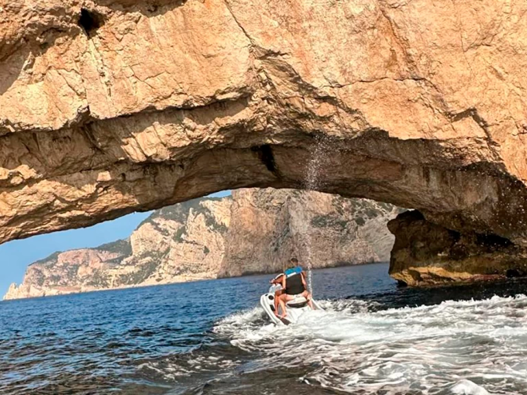 Noleggio Moto d'acqua con o senza skipper Yamaha a Sant Antoni de Portmany