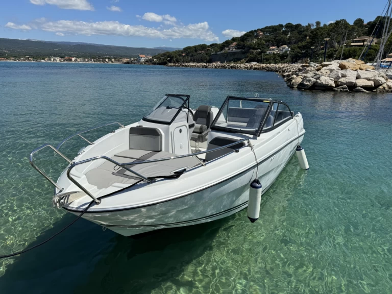 Jeanneau Cap Camarat 6.5 BR da affittare a  La Madrague