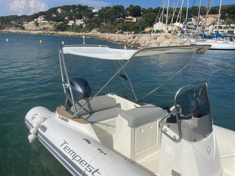Noleggio barche Capelli Tempest 650 a La Madrague su Samboat