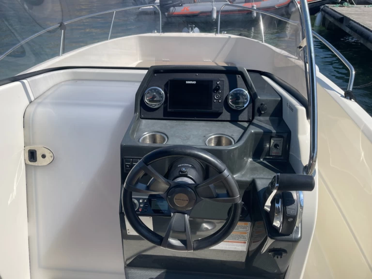 Noleggio Barca a motore con o senza skipper Quicksilver a La Madrague