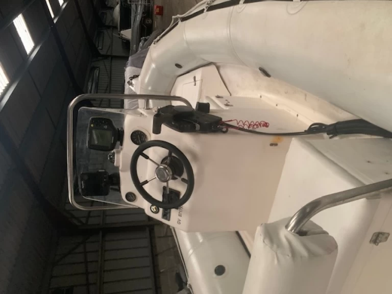 Noleggio barche Zodiac 530 FB a Bénodet su Samboat