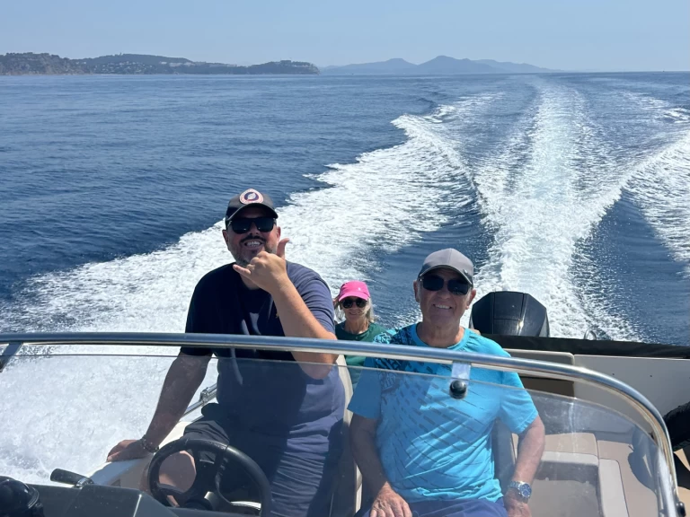Noleggio a Toulon – Quicksilver Activ 755 Sundeck su SamBoat