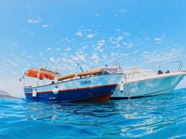 Noleggio a Porto di Cefalù – Windy Windy 27 CC su SamBoat