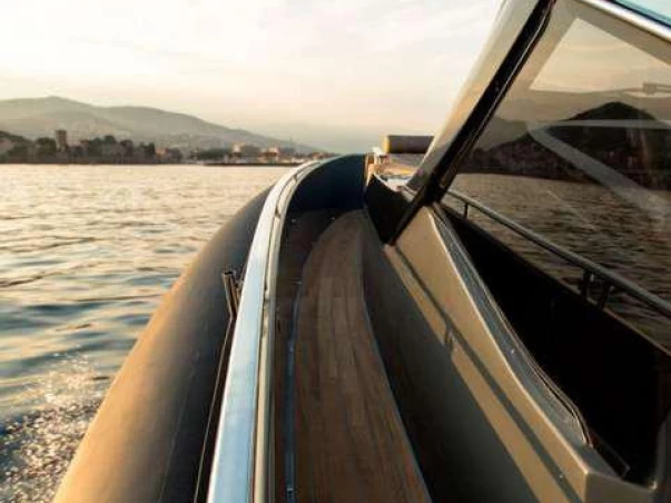 Sacs REBEL 47 da affittare a  Cannes