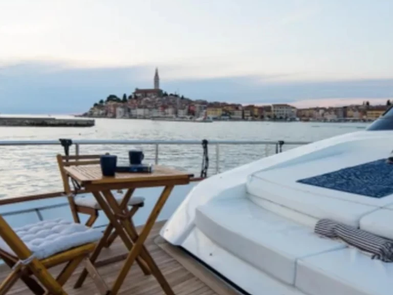 Noleggio Yacht di lusso con o senza skipper Sun Lorenzo a Golfe-Juan