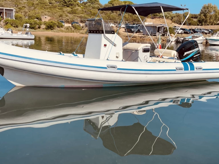 Noleggiare una Northstar 255RT  a Palau