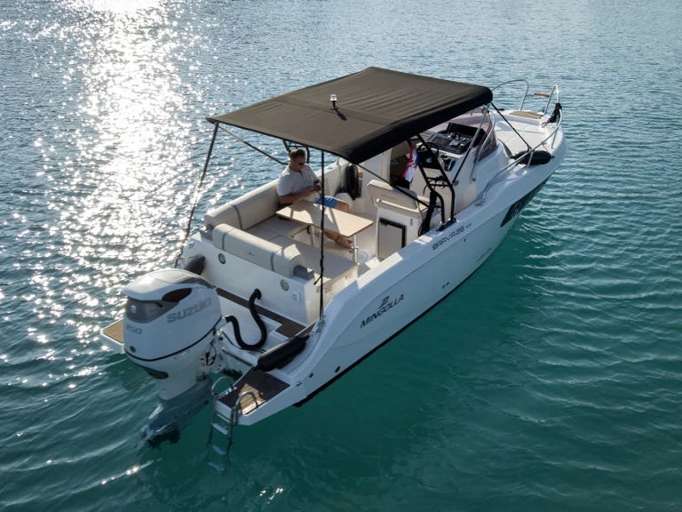 Noleggio Barca a motore Mingolla con patente nautica