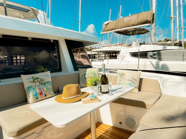 Noleggio Catamarano a Parham Town – Bali Bali 4.4