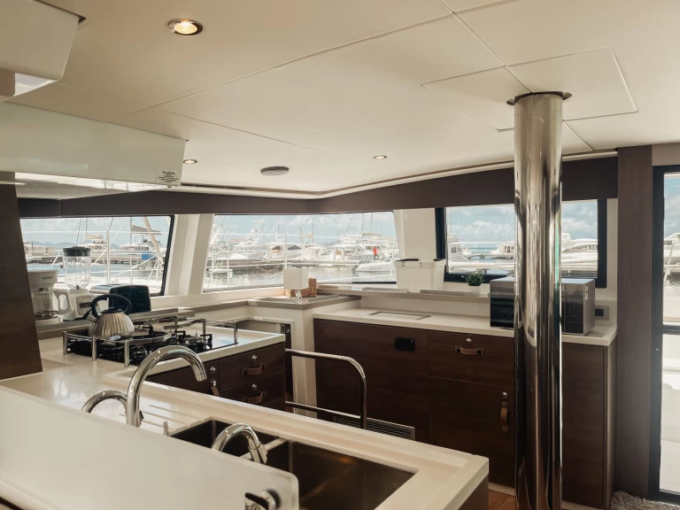 Noleggio Catamarano a Parham Town – Bali Bali 4.6