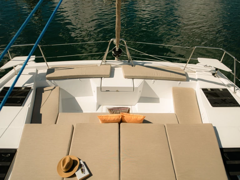 Noleggio Catamarano Bali con patente nautica