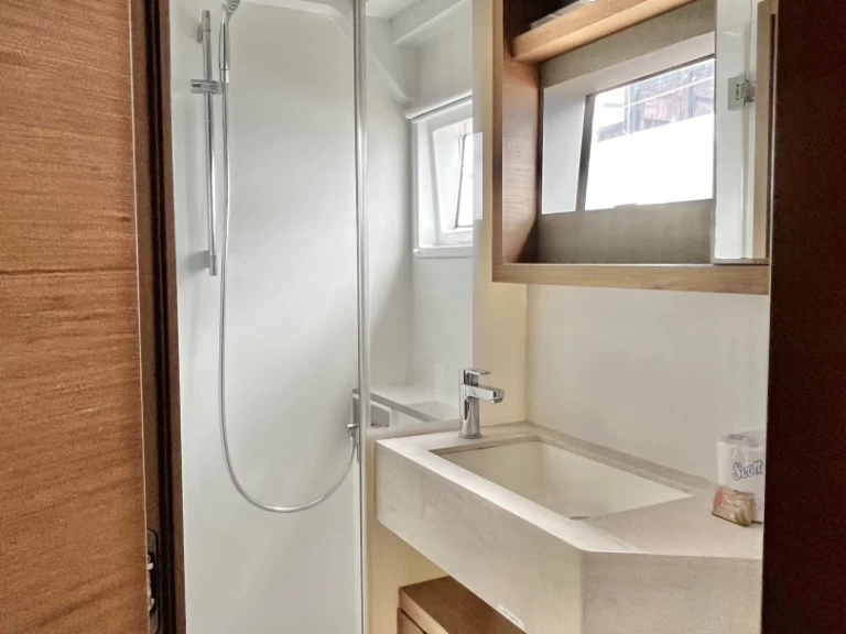 Noleggio barche Lagoon Lagoon 50 a Parham Town su Samboat